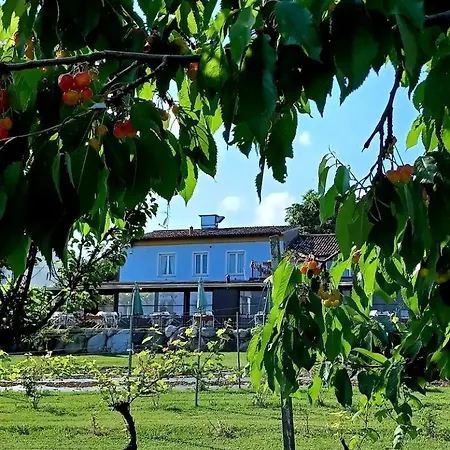 Alojamento de Turismo Rural 30 Moniga del Garda
