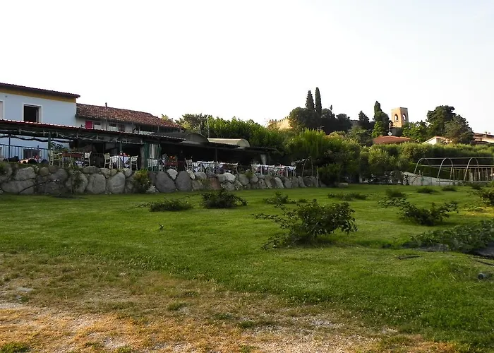 30 Alojamento de Turismo Rural Moniga del Garda